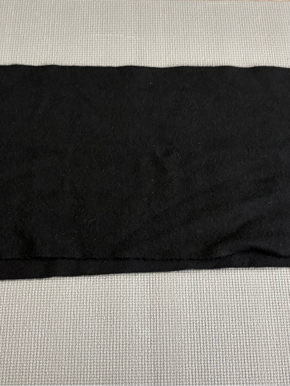 Yves Saint Laurent YSL Black 100% Lambswool Fringe Scarf Logo Embroidered - Picture 2 of 5